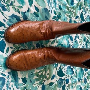 Justin Full quil ostrich boots. These are crazy comfortable.